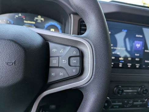 New 2025 Ford Bronco 4-Door image 24