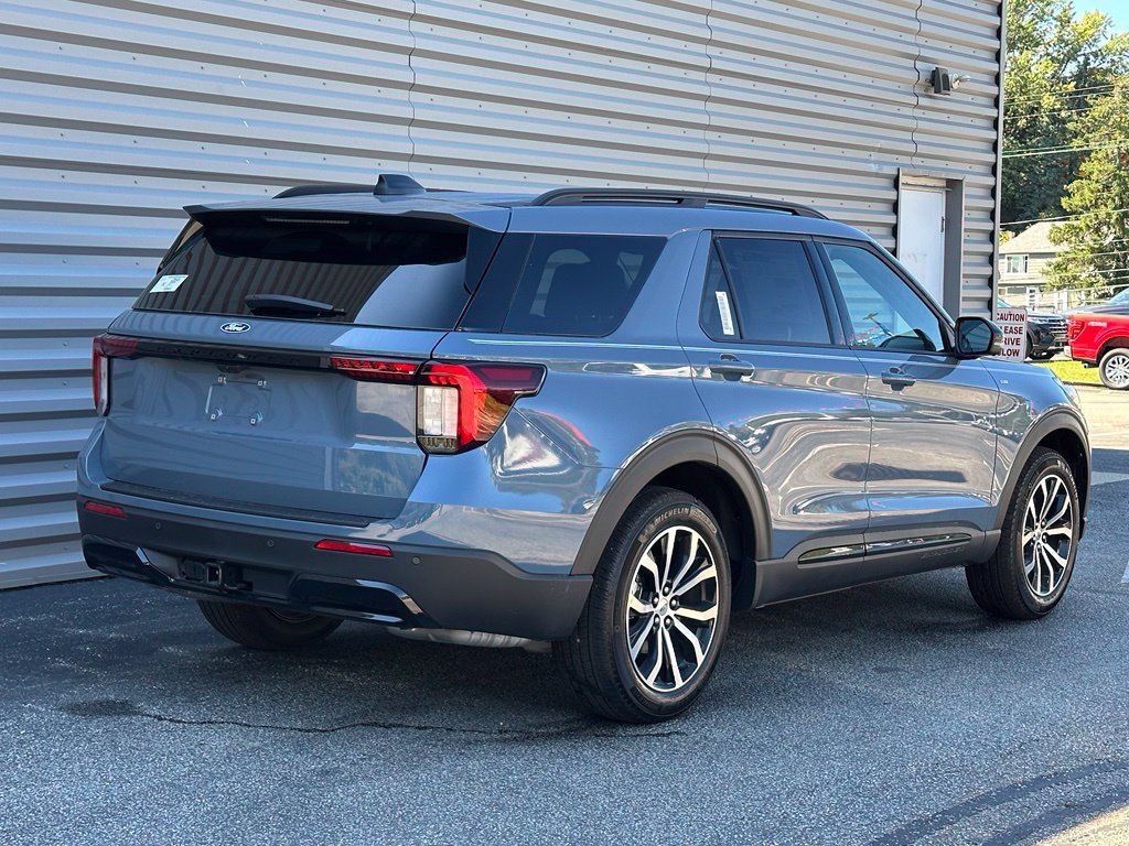 New 2027 Ford Explorer ST-Line AWD/4WD image 31