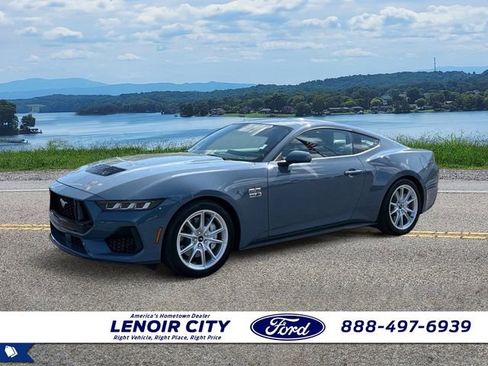 Used 2024 Ford Mustang GT Premium RWD image 7