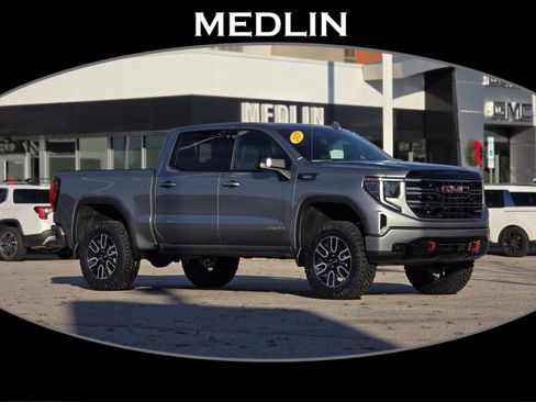 Used 2025 GMC Sierra 1500 AT4 w/ AT4 Premium Package image 1