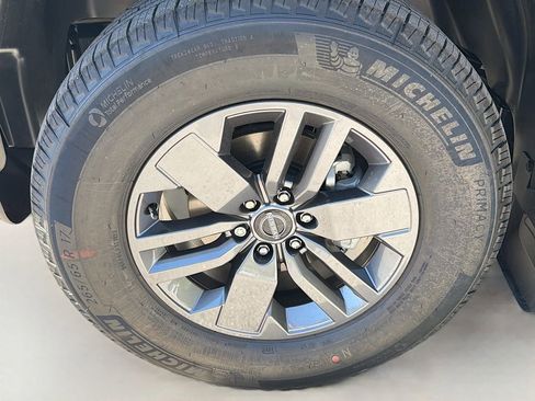 New 2026 Nissan Frontier SV image 30