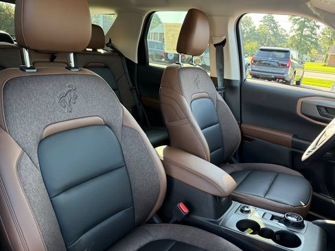 New 2026 Ford Bronco Sport Outer Banks w/ Outer Banks Tech Package+ AWD/4WD image 17