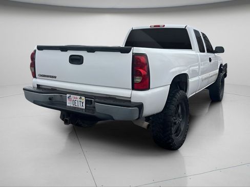 Used 2006 Chevrolet Silverado 1500 LT w/ Silverado Limited Edition image 4