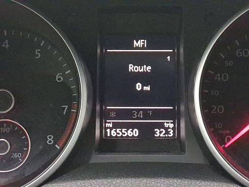 Used 2013 Volkswagen Golf 4-Door image 16