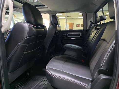 Used 2016 RAM 1500 Laramie w/ Convenience Group image 19