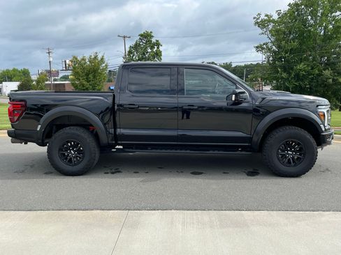 Used 2025 Ford F150 Raptor AWD/4WD image 11