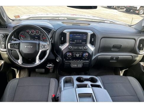 Used 2022 Chevrolet Silverado 1500 RST AWD/4WD image 17