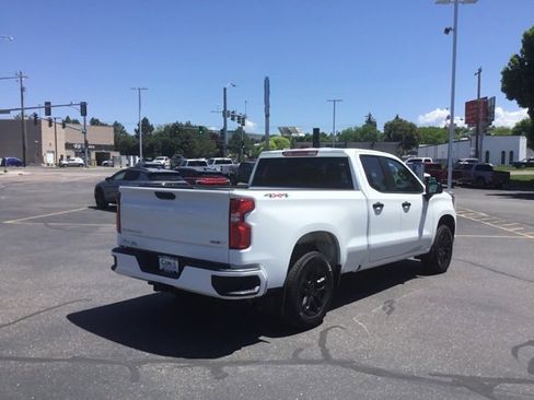 Used 2025 Chevrolet Silverado 1500 RST image 3