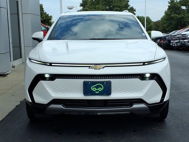 Certified 2024 Chevrolet Equinox EV LT FWD image 2