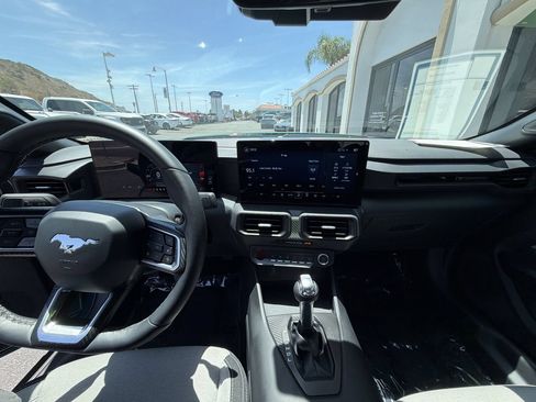 Used 2026 Ford Mustang Coupe RWD image 18