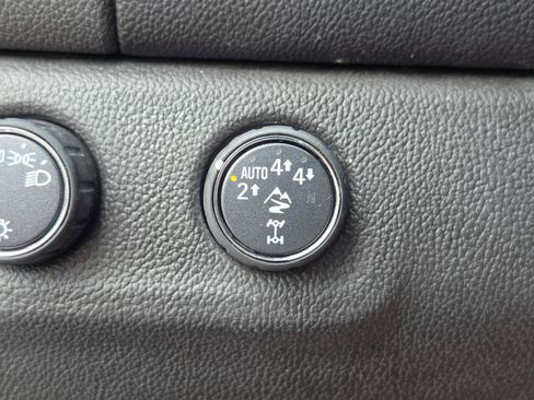 Used 2020 Chevrolet Colorado ZR2 AWD/4WD image 28