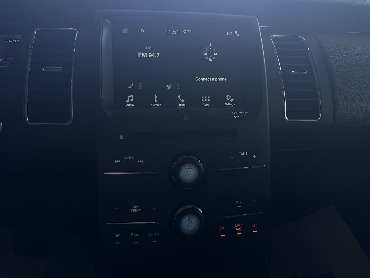 Used 2019 Ford Flex SEL FWD image 20