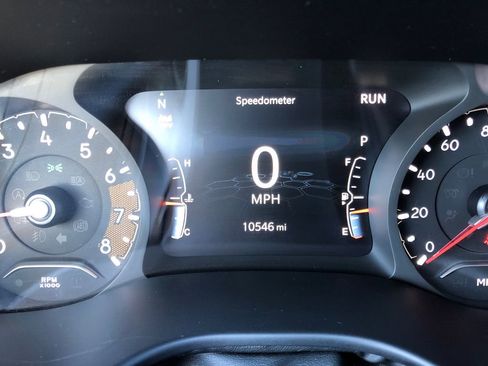 Used 2023 Jeep Compass Latitude image 31