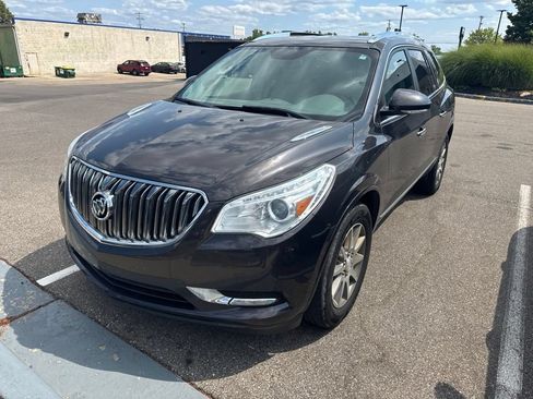 Used 2017 Buick Enclave Leather w/ Trailering Package AWD/4WD image 5