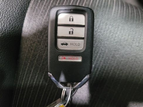 Used 2019 Honda Accord Sport image 32