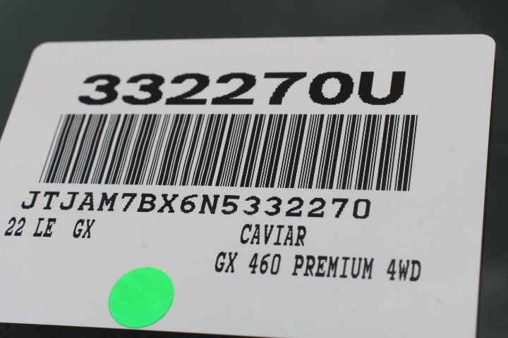 Used 2022 Lexus GX 460 Premium w/ Accessory Package AWD/4WD image 36