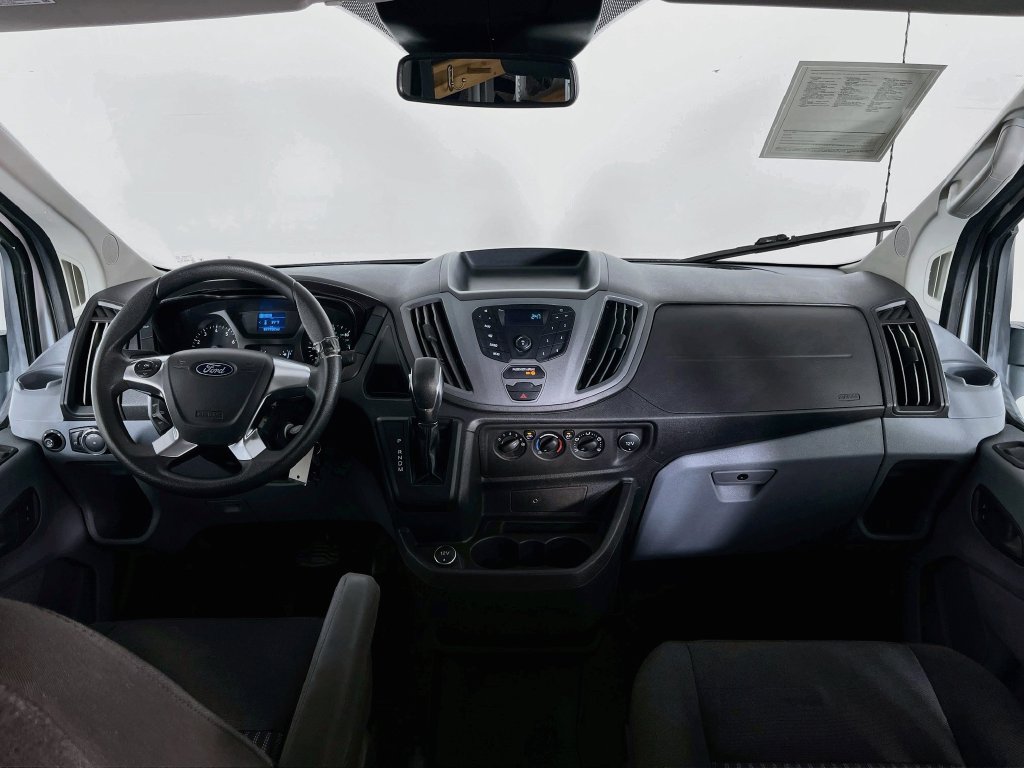 Used 2019 Ford Transit 250 130 Low Roof w/ Exterior Upgrade Package RWD image 11