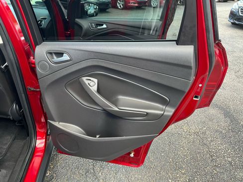 Used 2014 Ford Escape Titanium AWD/4WD image 34