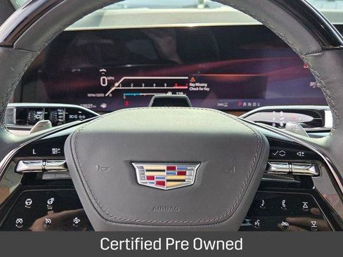 Certified 2025 Cadillac Escalade Sport Platinum AWD/4WD image 14