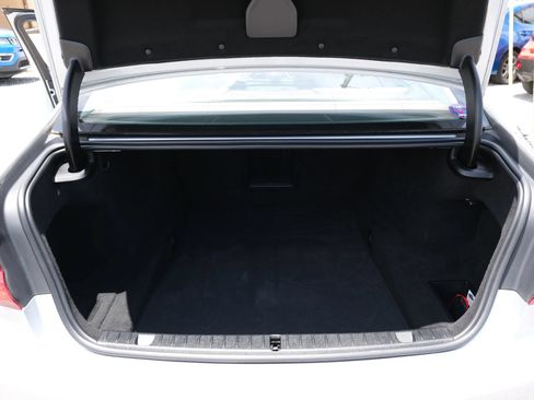 Used 2016 BMW 740i RWD image 13