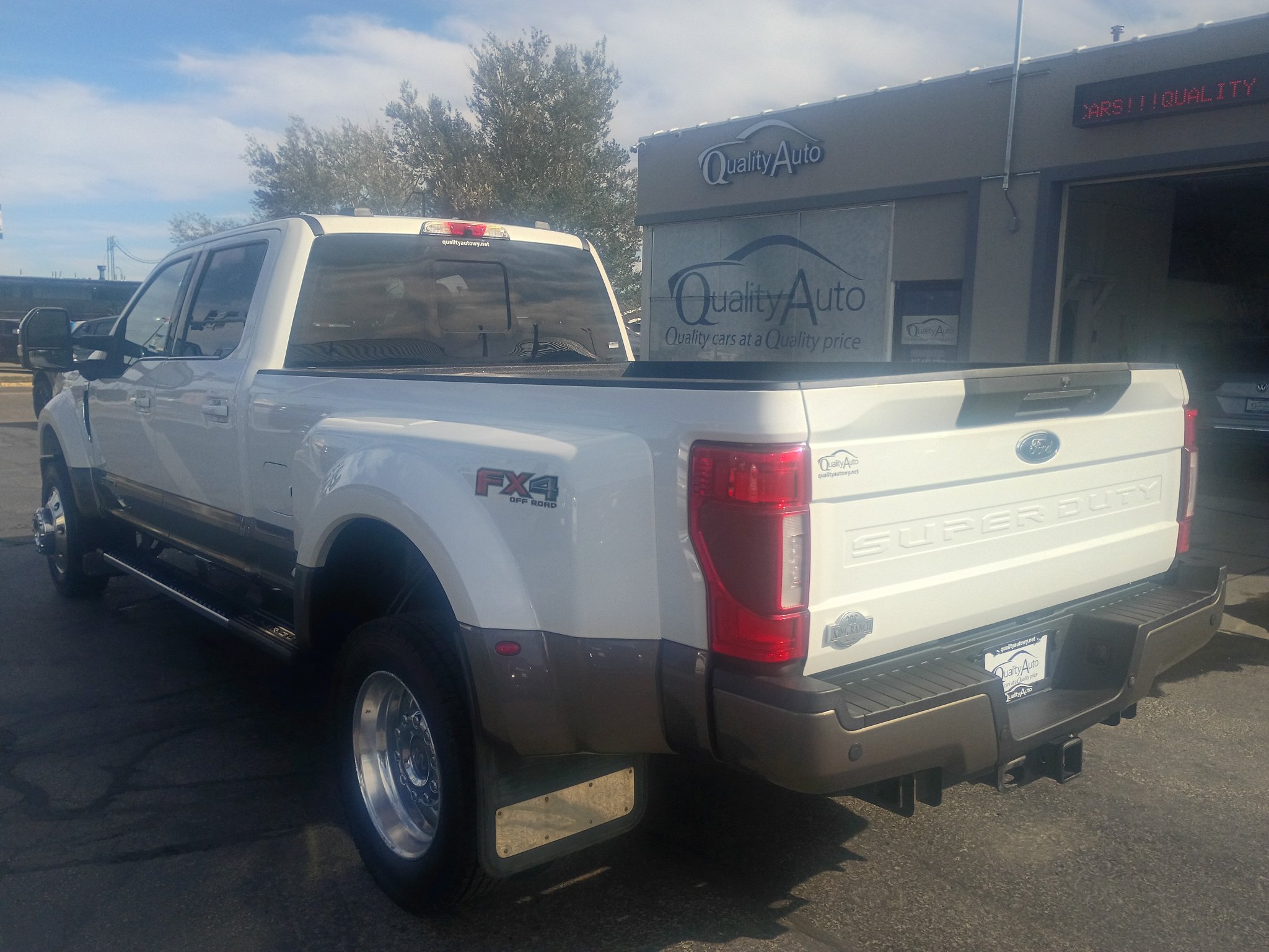 Used 2022 Ford F450 King Ranch w/ King Ranch Ultimate Package AWD/4WD image 8
