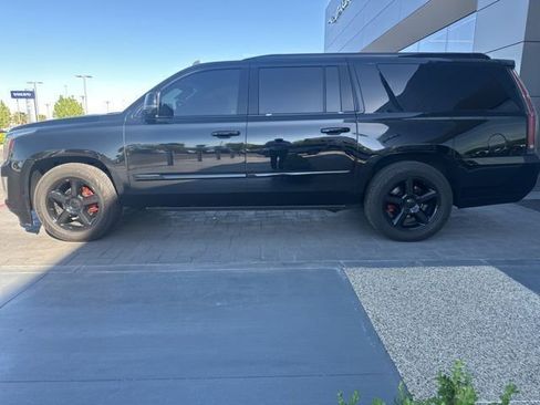 Used 2015 Cadillac Escalade ESV 2WD image 8