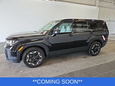Used 2024 Hyundai Santa Fe SE image 1