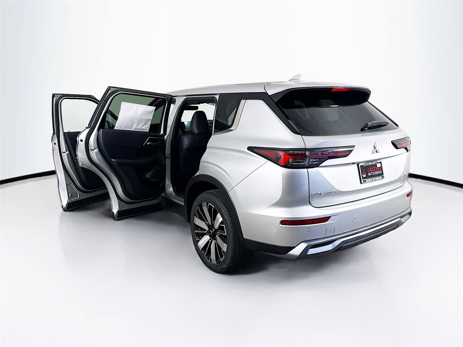 New 2026 Mitsubishi Outlander SE FWD image 35