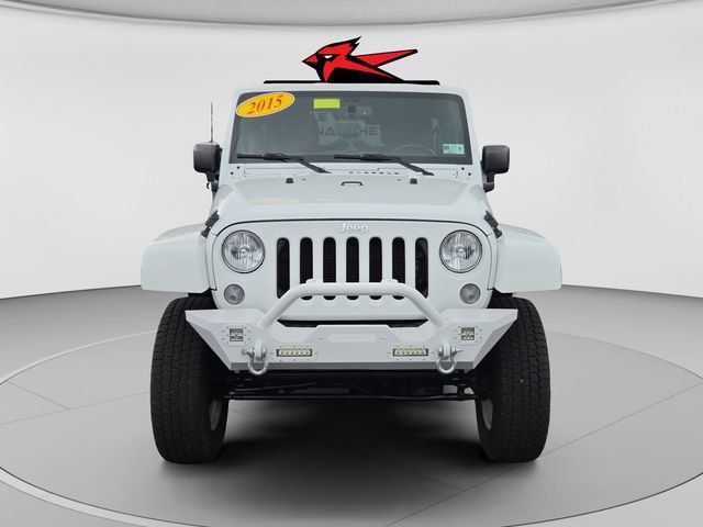 Used 2015 Jeep Wrangler Unlimited Sahara w/ Connectivity Group AWD/4WD image 8
