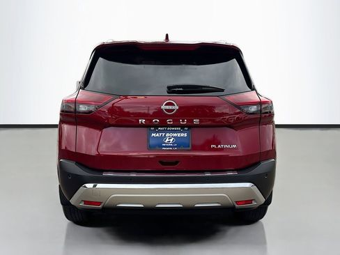 Used 2023 Nissan Rogue Platinum image 6