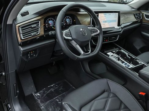 New 2026 Volkswagen Atlas SE AWD/4WD image 4
