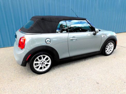 Used 2017 MINI Cooper S FWD image 10