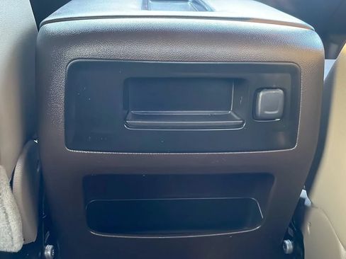 Used 2014 Chevrolet Silverado 1500 LTZ w/ Texas Edition, 1LZ Trim RWD image 33