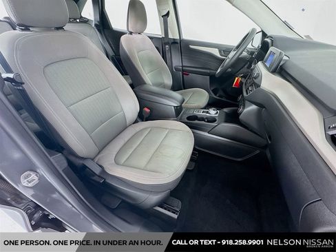 Used 2022 Ford Escape S FWD image 25