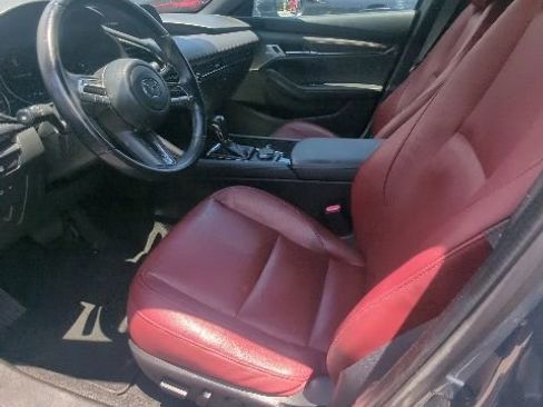 Used 2022 MAZDA MAZDA3 s FWD image 10