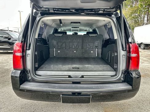 Certified 2018 Chevrolet Suburban LT w/ RST Edition image 25