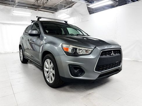 Used 2015 Mitsubishi Outlander Sport ES FWD image 8