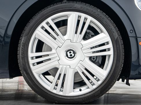 Used 2026 Bentley Flying Spur Plug-In Hybrid AWD/4WD image 47