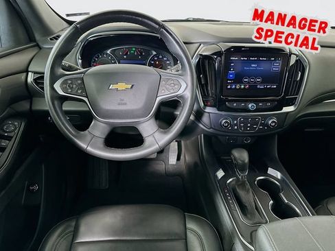 Used 2023 Chevrolet Traverse LT FWD image 23