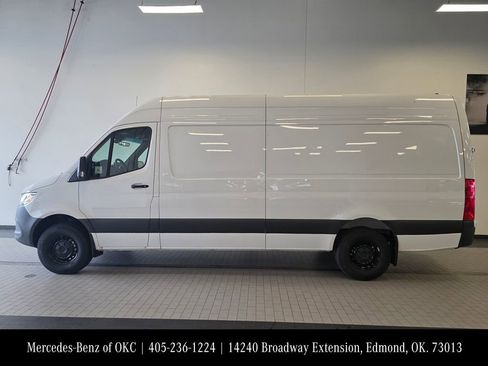 New 2025 Mercedes-Benz Sprinter 2500 image 5