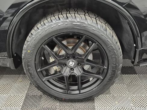 Used 2022 Dodge Durango GT image 11