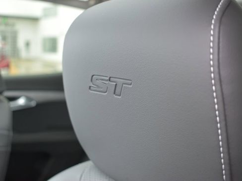 New 2026 Buick Envision Sport Touring image 20