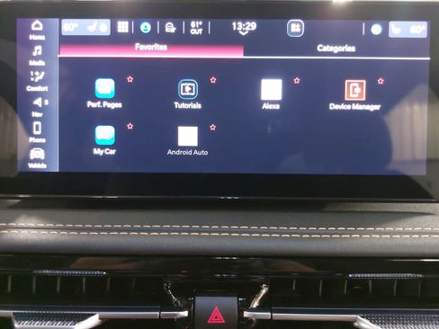 New 2025 Alfa Romeo Tonale w/ Premium Package image 23