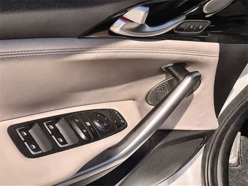 Used 2019 Kia Stinger Premium image 30