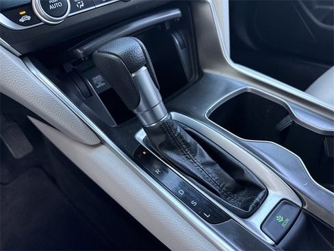 Used 2020 Honda Accord LX image 19