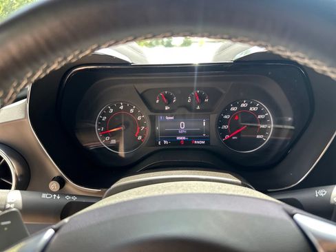 Used 2021 Chevrolet Camaro LT RWD image 20