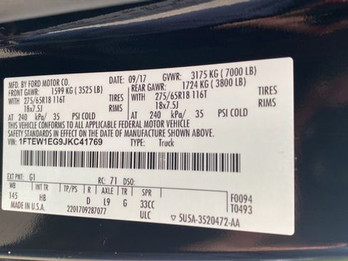 Used 2018 Ford F150 Lariat w/ Equipment Group 502A Luxury AWD/4WD image 29