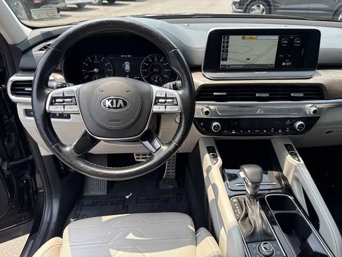 Used 2021 Kia Telluride SX w/ SX Prestige Package AWD/4WD image 18