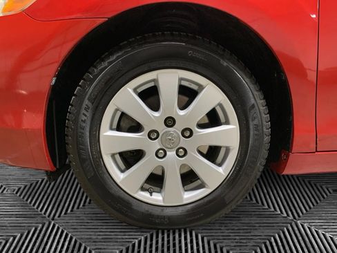 Used 2009 Toyota Camry XLE FWD image 11