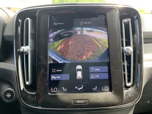 Used 2019 Volvo XC40 T5 R-Design AWD/4WD image 24